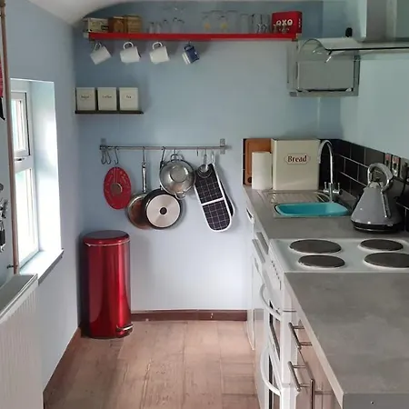 The Rockhouse - Cosy Stone Built Thatch Casa de Férias *