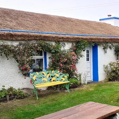 Holiday home The Rockhouse - Cosy Stone Built Thatch Dungloe